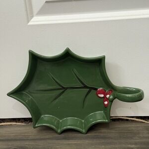 Temp-tations by Tara Cardinal Holly Leaf Serving Plate 11"‎ EUC